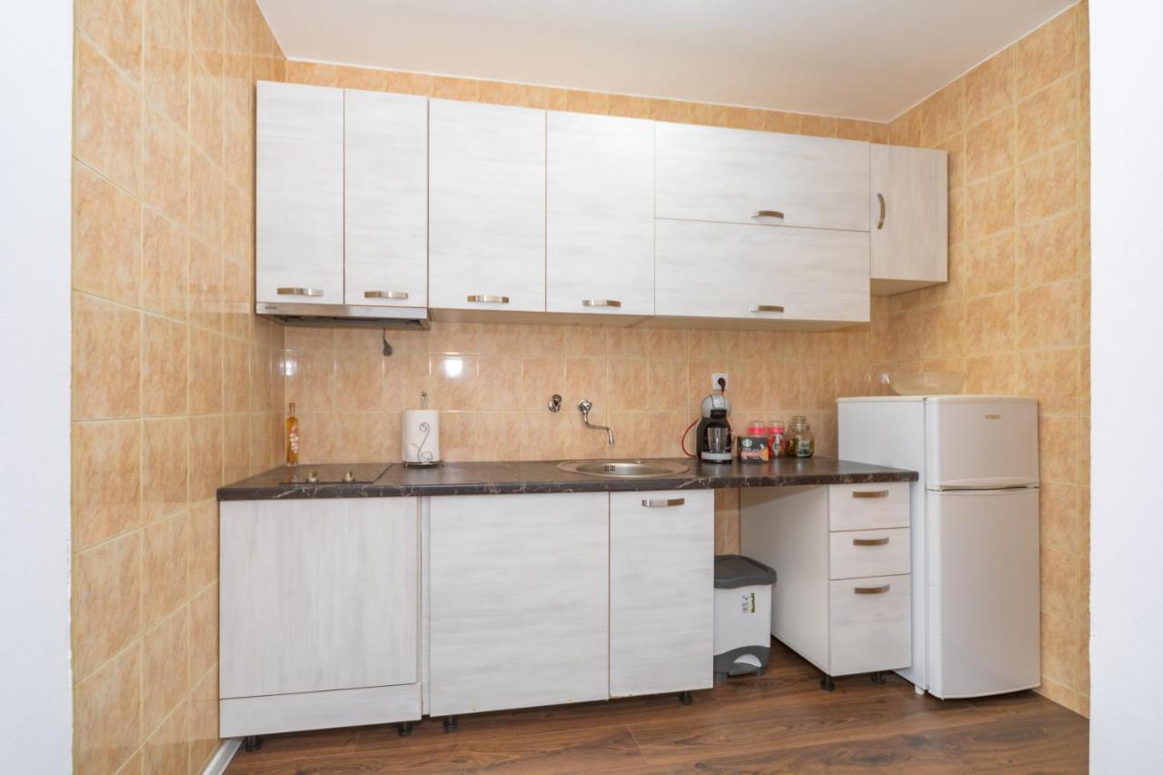 Aloha Apartman Bar Kültér fotó